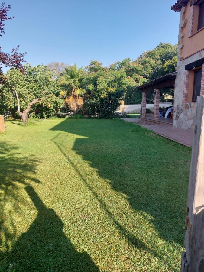 Vila Higueras Y Olivos Candeleda Exteriér fotografie